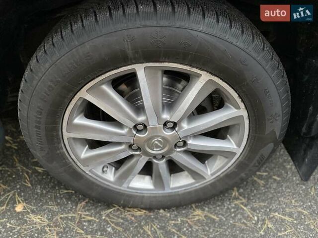 Сірий Лексус ЛХ, об'ємом двигуна 5.7 л та пробігом 295 тис. км за 21555 $, фото 42 на Automoto.ua