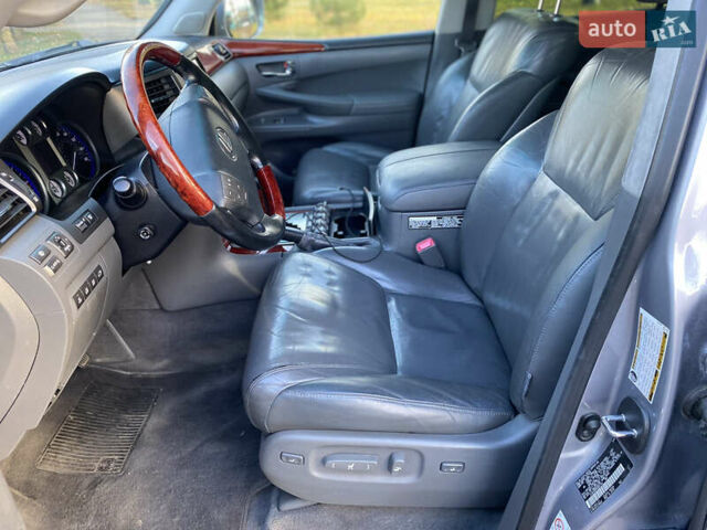 Сірий Лексус ЛХ, об'ємом двигуна 5.66 л та пробігом 295 тис. км за 20999 $, фото 19 на Automoto.ua