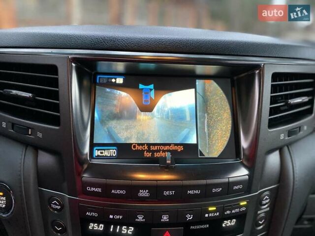 Сірий Лексус ЛХ, об'ємом двигуна 5.7 л та пробігом 295 тис. км за 21555 $, фото 44 на Automoto.ua