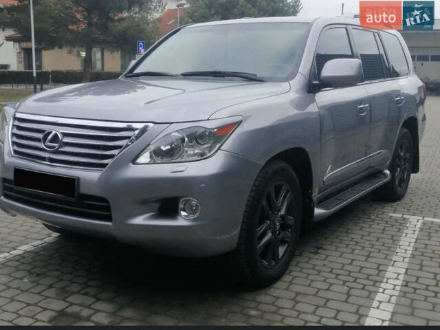 Лексус ЛХ 2008 в Ивано-Франковске на Automoto.ua Серый Лексус ЛХ, объемом двигателя 5.66 л и пробегом 285 тыс. км за 25000 $, фото 4 на Automoto.ua