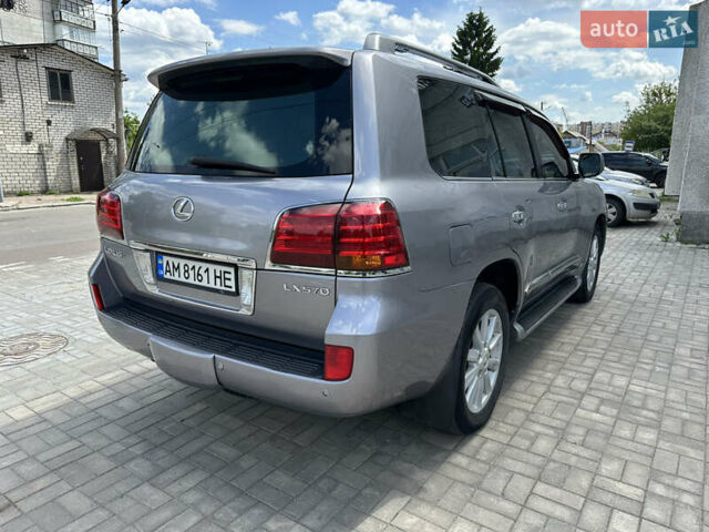 Сірий Лексус ЛХ, об'ємом двигуна 5.7 л та пробігом 334 тис. км за 22000 $, фото 15 на Automoto.ua