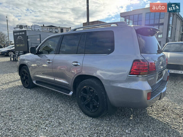 Сірий Лексус ЛХ, об'ємом двигуна 5.66 л та пробігом 303 тис. км за 22000 $, фото 7 на Automoto.ua