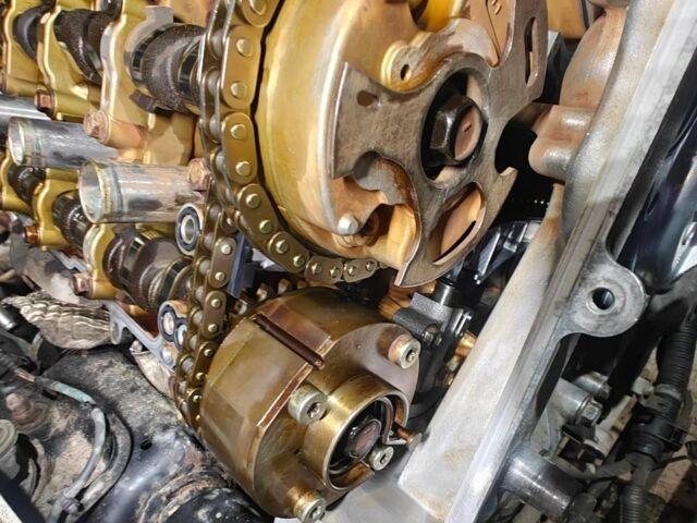 Серый Лексус ЛХ, объемом двигателя 5.7 л и пробегом 320 тыс. км за 22300 $, фото 12 на Automoto.ua