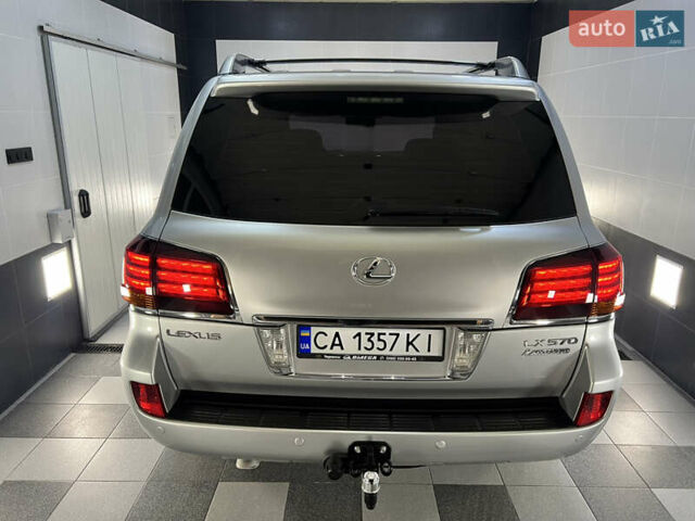 Серый Лексус ЛХ, объемом двигателя 5.66 л и пробегом 273 тыс. км за 24900 $, фото 46 на Automoto.ua