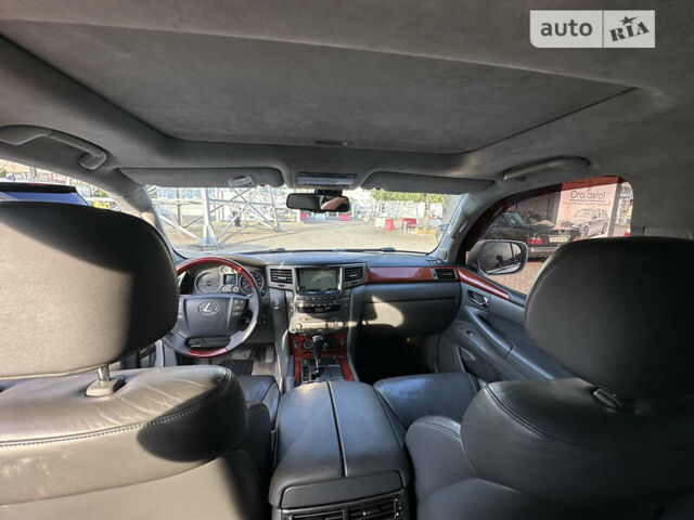 Серый Лексус ЛХ, объемом двигателя 5.66 л и пробегом 243 тыс. км за 25800 $, фото 58 на Automoto.ua