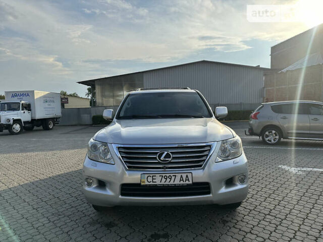 Серый Лексус ЛХ, объемом двигателя 5.66 л и пробегом 243 тыс. км за 25800 $, фото 9 на Automoto.ua