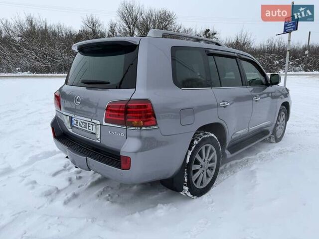 Сірий Лексус ЛХ, об'ємом двигуна 5.66 л та пробігом 178 тис. км за 23700 $, фото 15 на Automoto.ua
