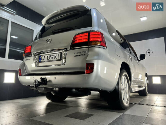 Серый Лексус ЛХ, объемом двигателя 5.66 л и пробегом 273 тыс. км за 24900 $, фото 56 на Automoto.ua