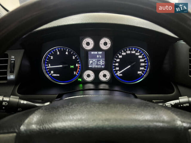 Серый Лексус ЛХ, объемом двигателя 5.66 л и пробегом 273 тыс. км за 24900 $, фото 102 на Automoto.ua