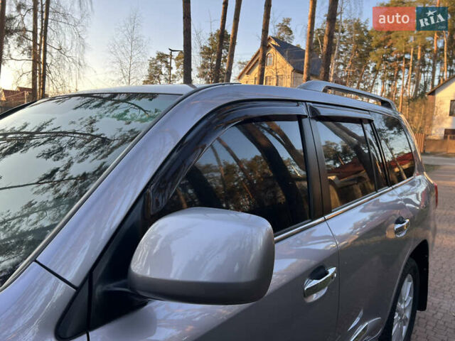 Сірий Лексус ЛХ, об'ємом двигуна 5.7 л та пробігом 285 тис. км за 26700 $, фото 141 на Automoto.ua