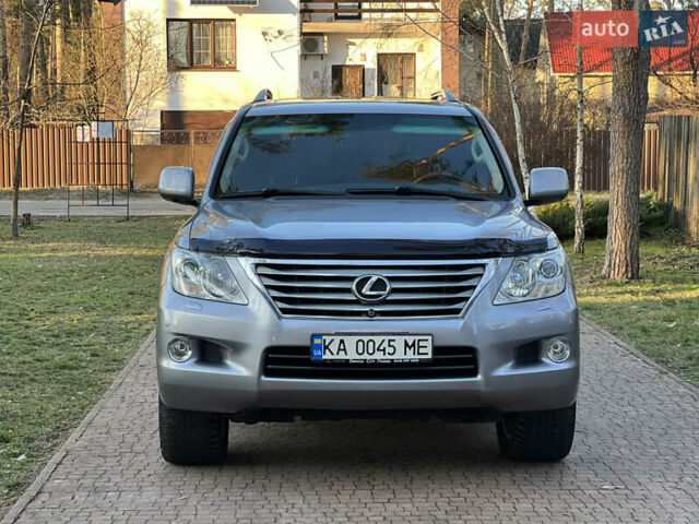 Сірий Лексус ЛХ, об'ємом двигуна 5.7 л та пробігом 285 тис. км за 26700 $, фото 11 на Automoto.ua