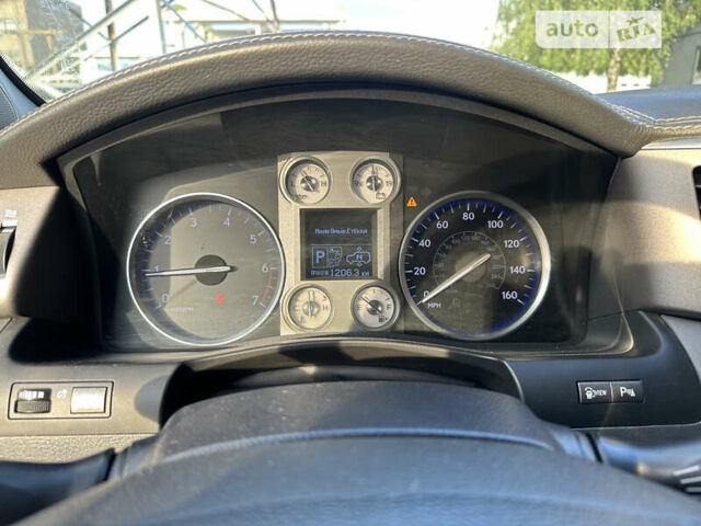 Серый Лексус ЛХ, объемом двигателя 5.66 л и пробегом 243 тыс. км за 25800 $, фото 34 на Automoto.ua