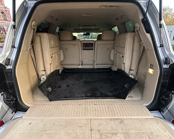 Сірий Лексус ЛХ, об'ємом двигуна 5.66 л та пробігом 262 тис. км за 22999 $, фото 45 на Automoto.ua