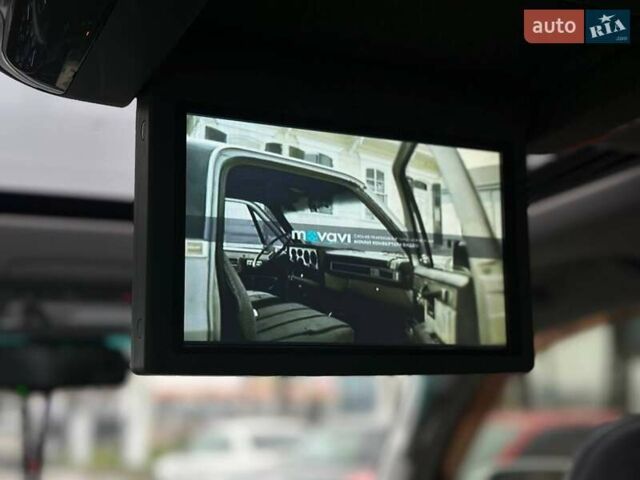 Серый Лексус ЛХ, объемом двигателя 5.66 л и пробегом 259 тыс. км за 21990 $, фото 16 на Automoto.ua