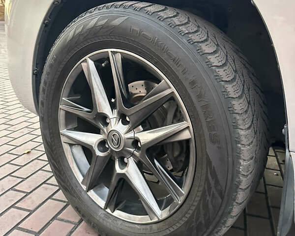 Сірий Лексус ЛХ, об'ємом двигуна 5.66 л та пробігом 262 тис. км за 22999 $, фото 52 на Automoto.ua