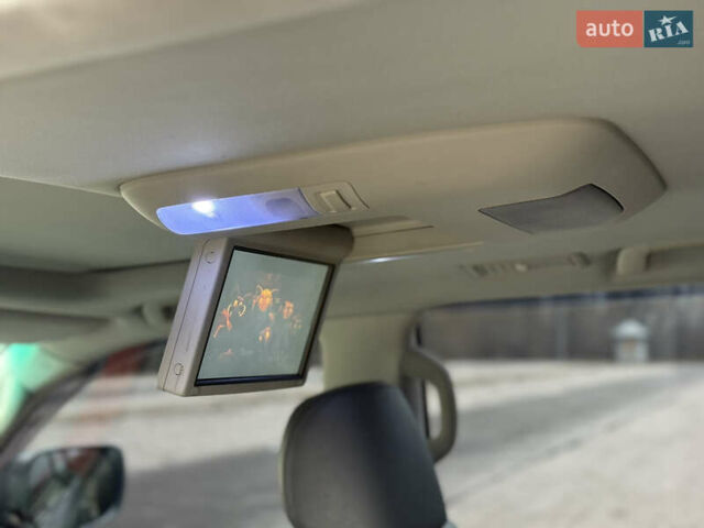 Сірий Лексус ЛХ, об'ємом двигуна 5.66 л та пробігом 246 тис. км за 24999 $, фото 25 на Automoto.ua