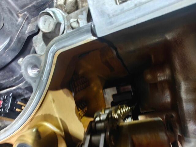 Серый Лексус ЛХ, объемом двигателя 5.7 л и пробегом 320 тыс. км за 22300 $, фото 15 на Automoto.ua