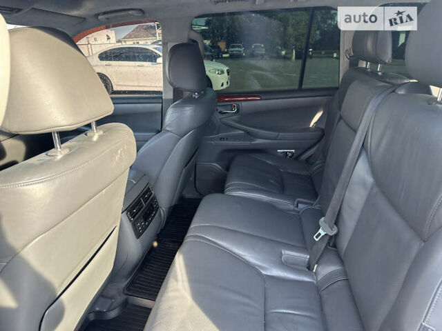 Серый Лексус ЛХ, объемом двигателя 5.66 л и пробегом 243 тыс. км за 25800 $, фото 53 на Automoto.ua
