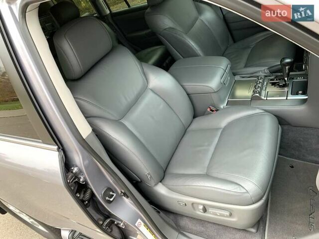 Серый Лексус ЛХ, объемом двигателя 5.66 л и пробегом 175 тыс. км за 32800 $, фото 39 на Automoto.ua