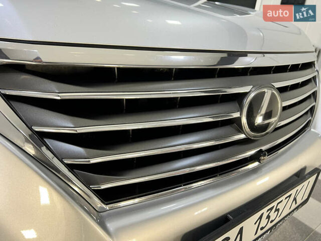 Серый Лексус ЛХ, объемом двигателя 5.66 л и пробегом 273 тыс. км за 24900 $, фото 36 на Automoto.ua