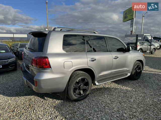 Сірий Лексус ЛХ, об'ємом двигуна 5.66 л та пробігом 303 тис. км за 22000 $, фото 11 на Automoto.ua