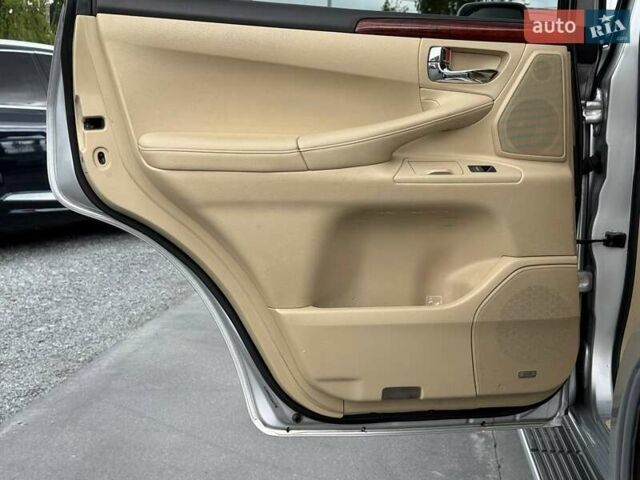 Сірий Лексус ЛХ, об'ємом двигуна 5.66 л та пробігом 235 тис. км за 27191 $, фото 36 на Automoto.ua