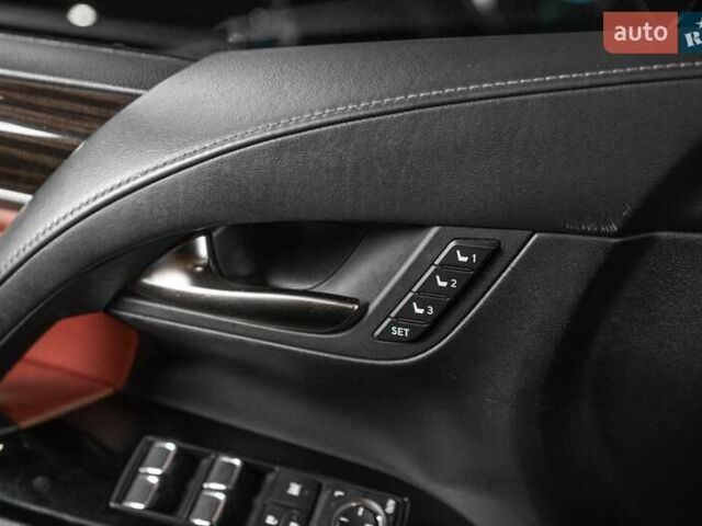 Лексус ЛХ 2016 в Одессе на Automoto.ua Серый Лексус ЛХ, объемом двигателя 5.66 л и пробегом 140 тыс. км за 65500 $, фото 51 на Automoto.ua