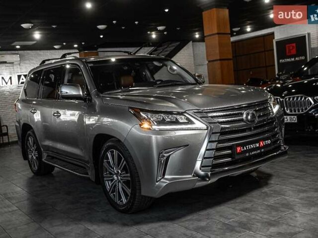 Лексус ЛХ 2016 в Одессе на Automoto.ua Серый Лексус ЛХ, объемом двигателя 5.66 л и пробегом 140 тыс. км за 65500 $, фото 67 на Automoto.ua