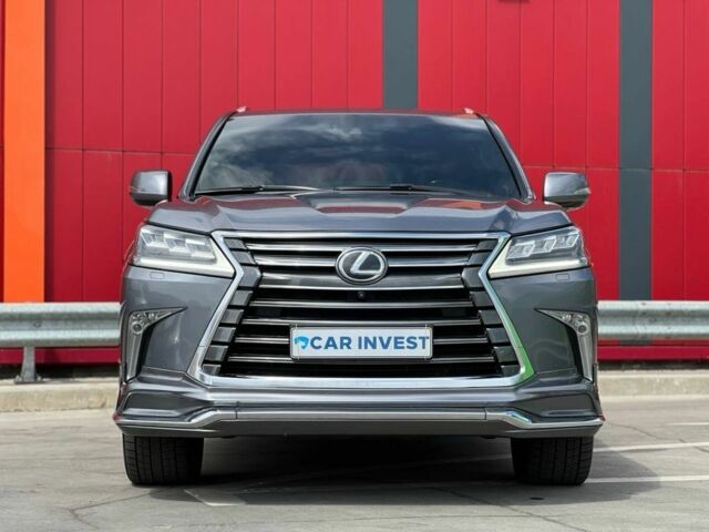 Серый Лексус ЛХ, объемом двигателя 5.7 л и пробегом 128 тыс. км за 62000 $, фото 1 на Automoto.ua