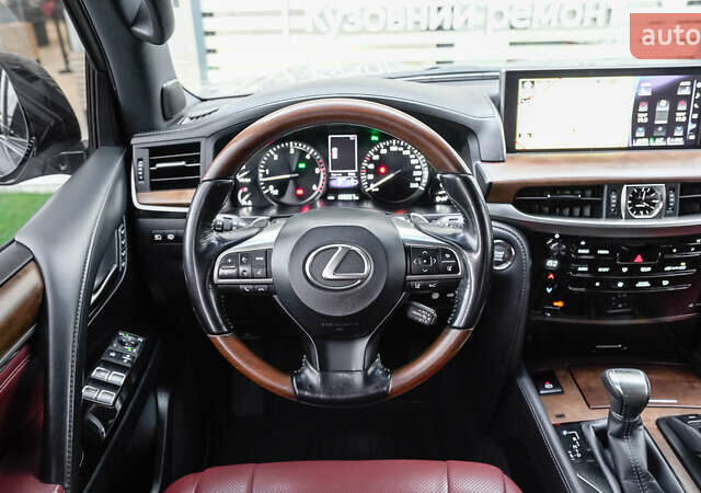 Сірий Лексус ЛХ, об'ємом двигуна 4.46 л та пробігом 139 тис. км за 63284 $, фото 8 на Automoto.ua