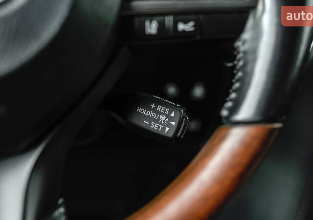 Сірий Лексус ЛХ, об'ємом двигуна 4.46 л та пробігом 139 тис. км за 63284 $, фото 23 на Automoto.ua