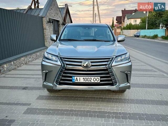 Сірий Лексус ЛХ, об'ємом двигуна 4.46 л та пробігом 134 тис. км за 68500 $, фото 2 на Automoto.ua