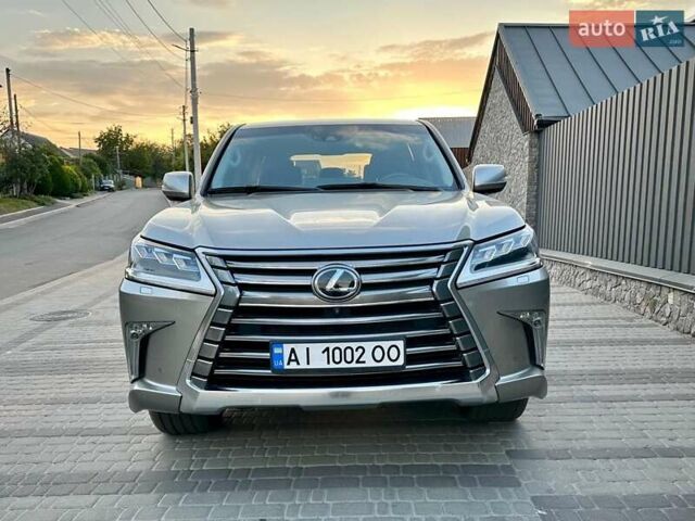 Сірий Лексус ЛХ, об'ємом двигуна 4.46 л та пробігом 134 тис. км за 68500 $, фото 15 на Automoto.ua