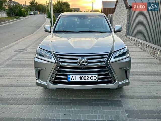Сірий Лексус ЛХ, об'ємом двигуна 4.46 л та пробігом 134 тис. км за 68500 $, фото 14 на Automoto.ua