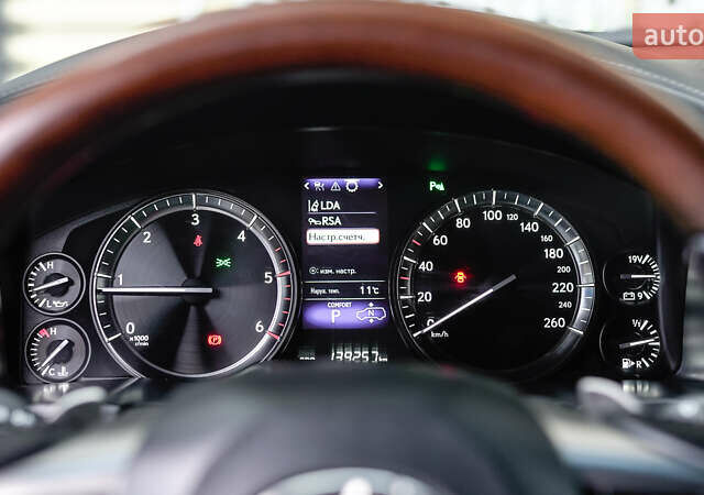 Сірий Лексус ЛХ, об'ємом двигуна 4.46 л та пробігом 139 тис. км за 63284 $, фото 24 на Automoto.ua