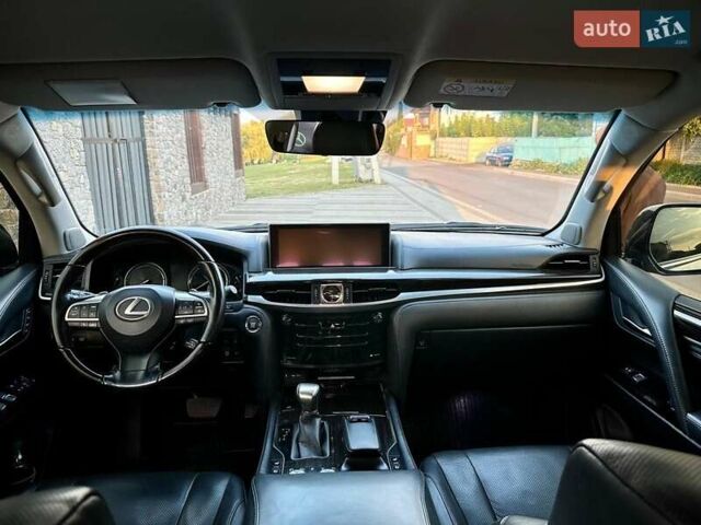 Сірий Лексус ЛХ, об'ємом двигуна 4.46 л та пробігом 134 тис. км за 68500 $, фото 29 на Automoto.ua