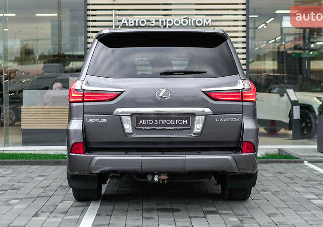 Сірий Лексус ЛХ, об'ємом двигуна 4.46 л та пробігом 139 тис. км за 63284 $, фото 3 на Automoto.ua