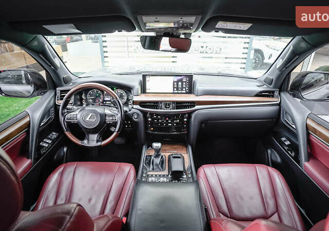 Сірий Лексус ЛХ, об'ємом двигуна 4.46 л та пробігом 139 тис. км за 63284 $, фото 7 на Automoto.ua