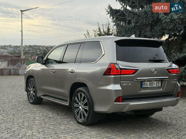 Сірий Лексус ЛХ, об'ємом двигуна 5.66 л та пробігом 66 тис. км за 76000 $, фото 4 на Automoto.ua