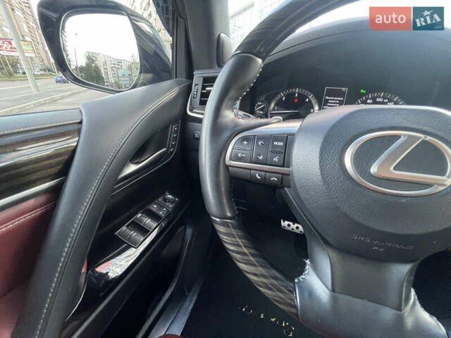 Сірий Лексус ЛХ, об'ємом двигуна 4.46 л та пробігом 98 тис. км за 82000 $, фото 46 на Automoto.ua