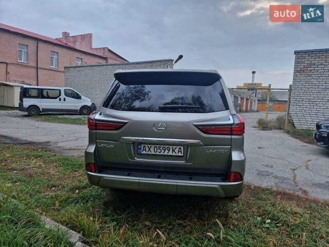 Серый Лексус ЛХ, объемом двигателя 4.46 л и пробегом 10 тыс. км за 98000 $, фото 9 на Automoto.ua