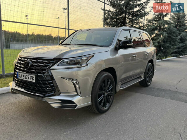 Сірий Лексус ЛХ, об'ємом двигуна 4.46 л та пробігом 88 тис. км за 83500 $, фото 11 на Automoto.ua
