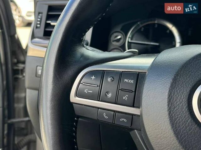 Сірий Лексус ЛХ, об'ємом двигуна 4.5 л та пробігом 49 тис. км за 96480 $, фото 60 на Automoto.ua
