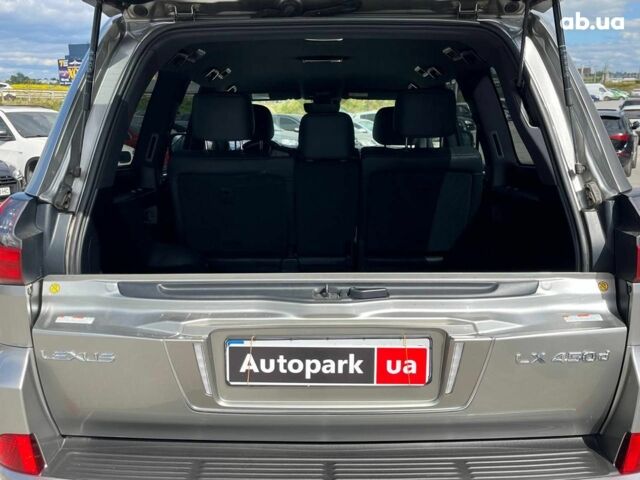 Сірий Лексус ЛХ, об'ємом двигуна 4.5 л та пробігом 49 тис. км за 96430 $, фото 3 на Automoto.ua