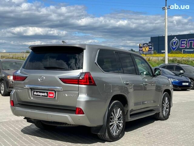 Сірий Лексус ЛХ, об'ємом двигуна 4.5 л та пробігом 49 тис. км за 96430 $, фото 7 на Automoto.ua