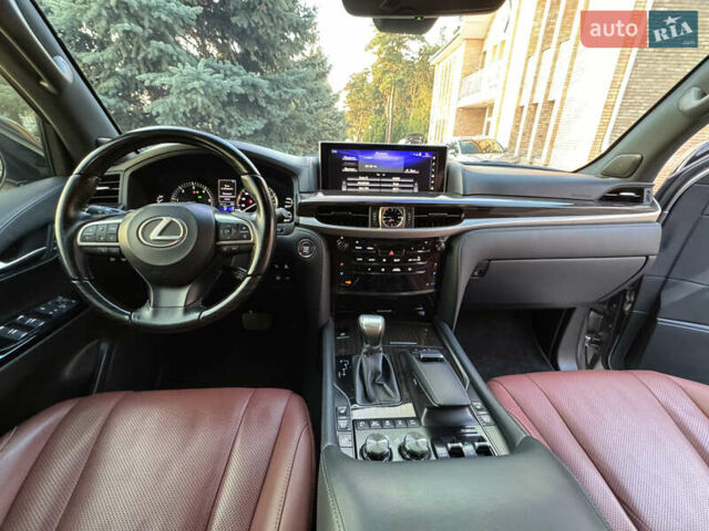 Сірий Лексус ЛХ, об'ємом двигуна 4.46 л та пробігом 88 тис. км за 83500 $, фото 47 на Automoto.ua