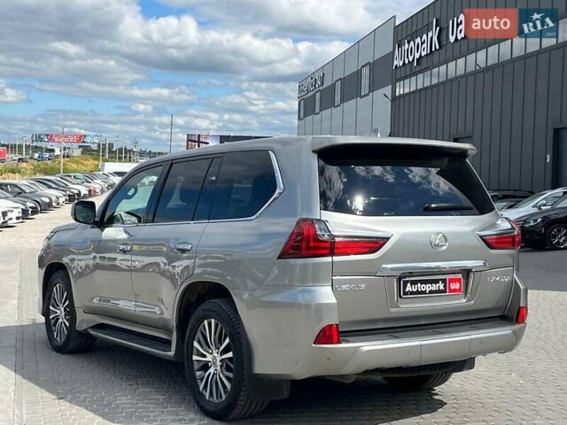 Сірий Лексус ЛХ, об'ємом двигуна 4.5 л та пробігом 49 тис. км за 96480 $, фото 8 на Automoto.ua