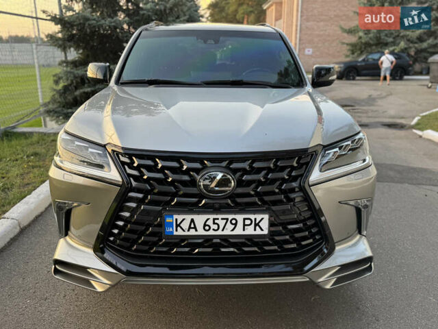 Сірий Лексус ЛХ, об'ємом двигуна 4.46 л та пробігом 88 тис. км за 83500 $, фото 19 на Automoto.ua