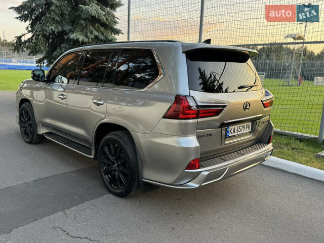 Сірий Лексус ЛХ, об'ємом двигуна 4.46 л та пробігом 88 тис. км за 83500 $, фото 27 на Automoto.ua