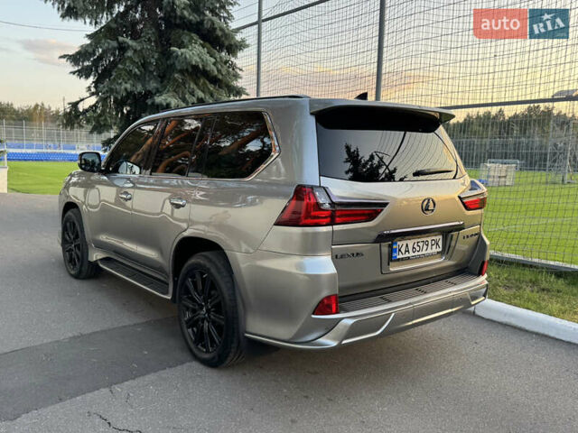 Сірий Лексус ЛХ, об'ємом двигуна 4.46 л та пробігом 88 тис. км за 83500 $, фото 20 на Automoto.ua